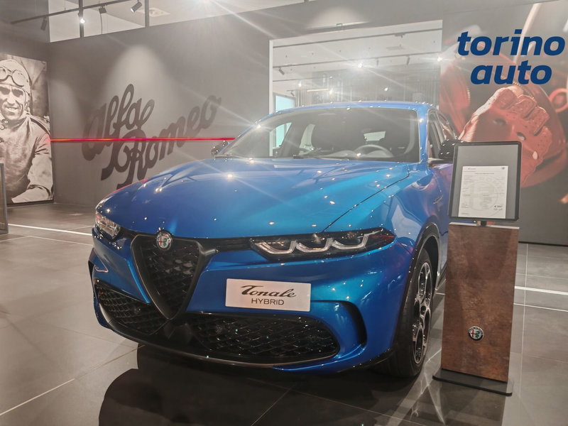 Alfa Romeo Tonale nuova a Torino (2)