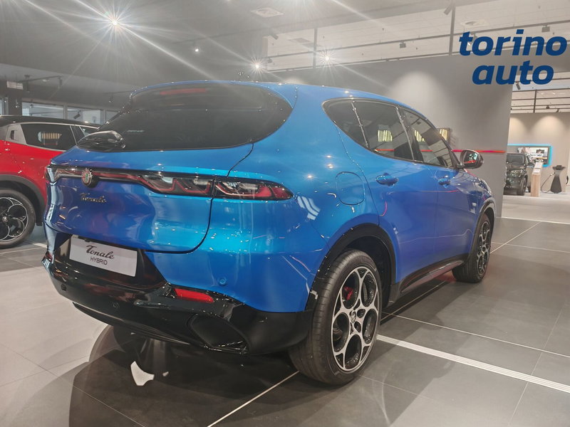 Alfa Romeo Tonale nuova a Torino (4)