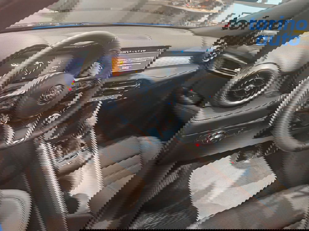 Alfa Romeo Tonale nuova a Torino (5)