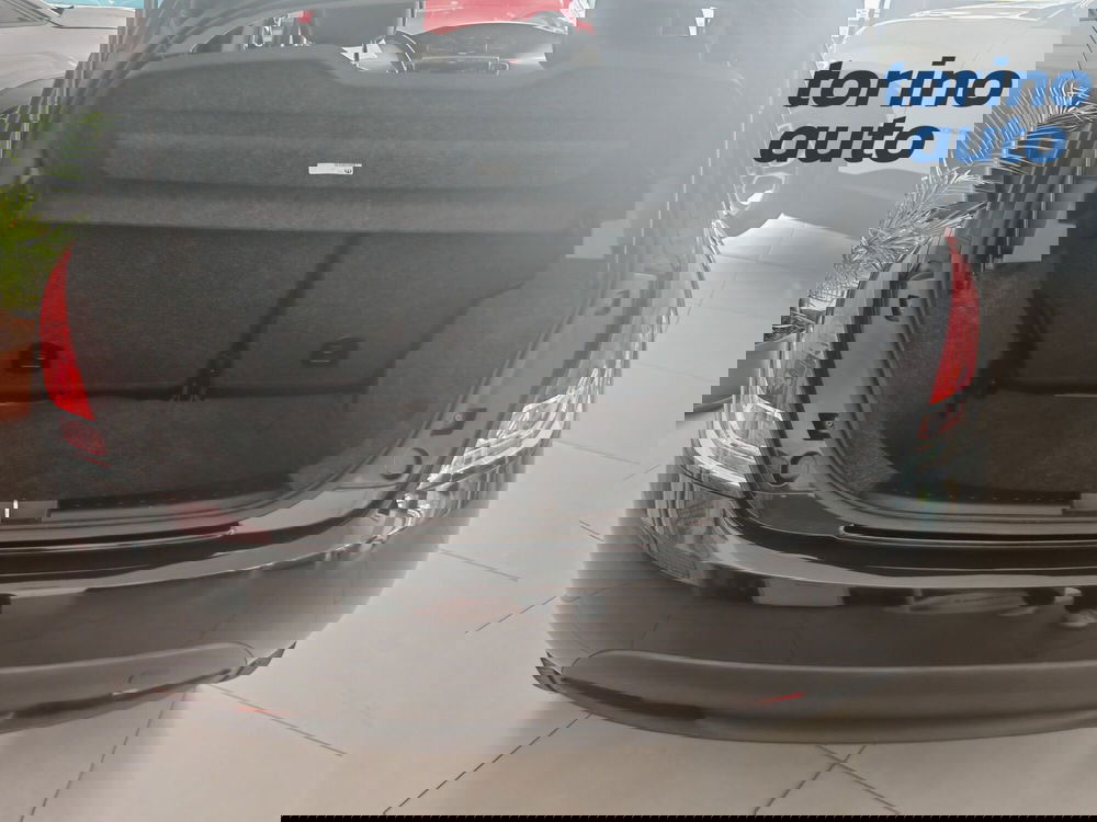 Lancia Ypsilon usata a Torino (19)