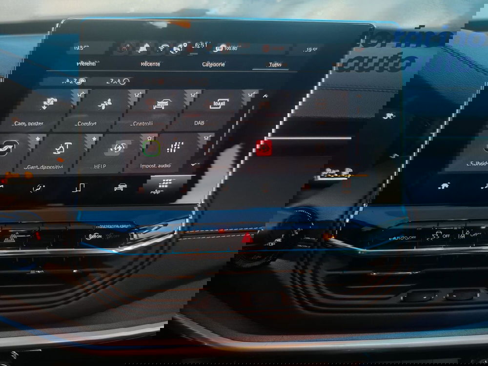 Jeep Compass nuova a Torino (14)