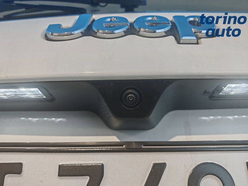 Jeep Compass nuova a Torino (20)