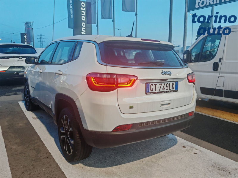 Jeep Compass nuova a Torino (4)