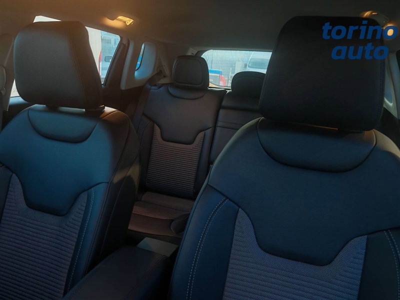 Jeep Compass nuova a Torino (7)