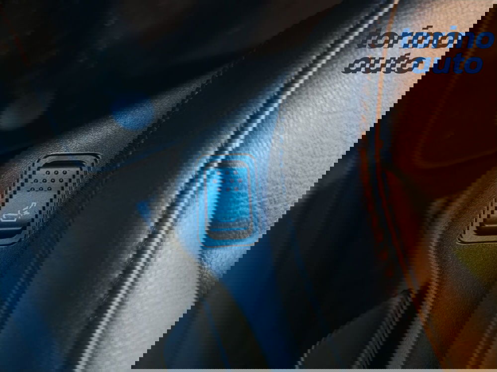 Jeep Compass nuova a Torino (8)