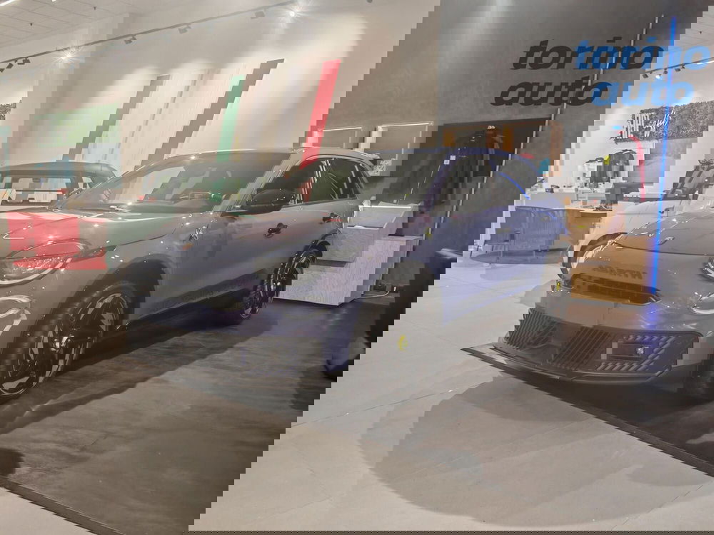 Abarth 600e nuova a Torino (3)