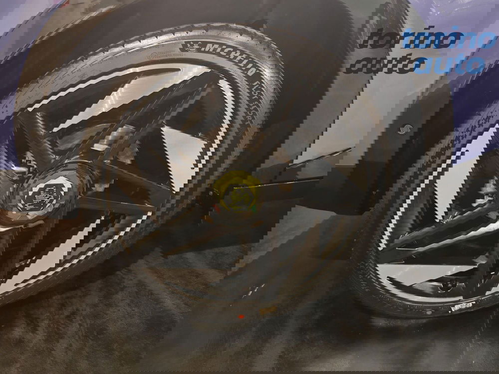 Abarth 600e nuova a Torino (7)