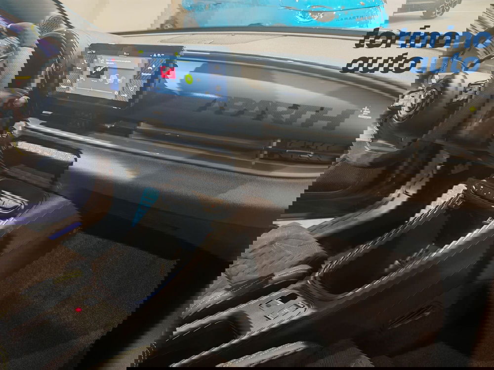 Abarth 600e nuova a Torino (9)