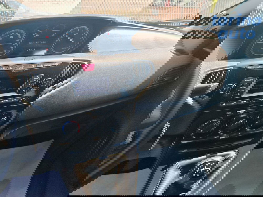 Lancia Ypsilon usata a Torino (12)