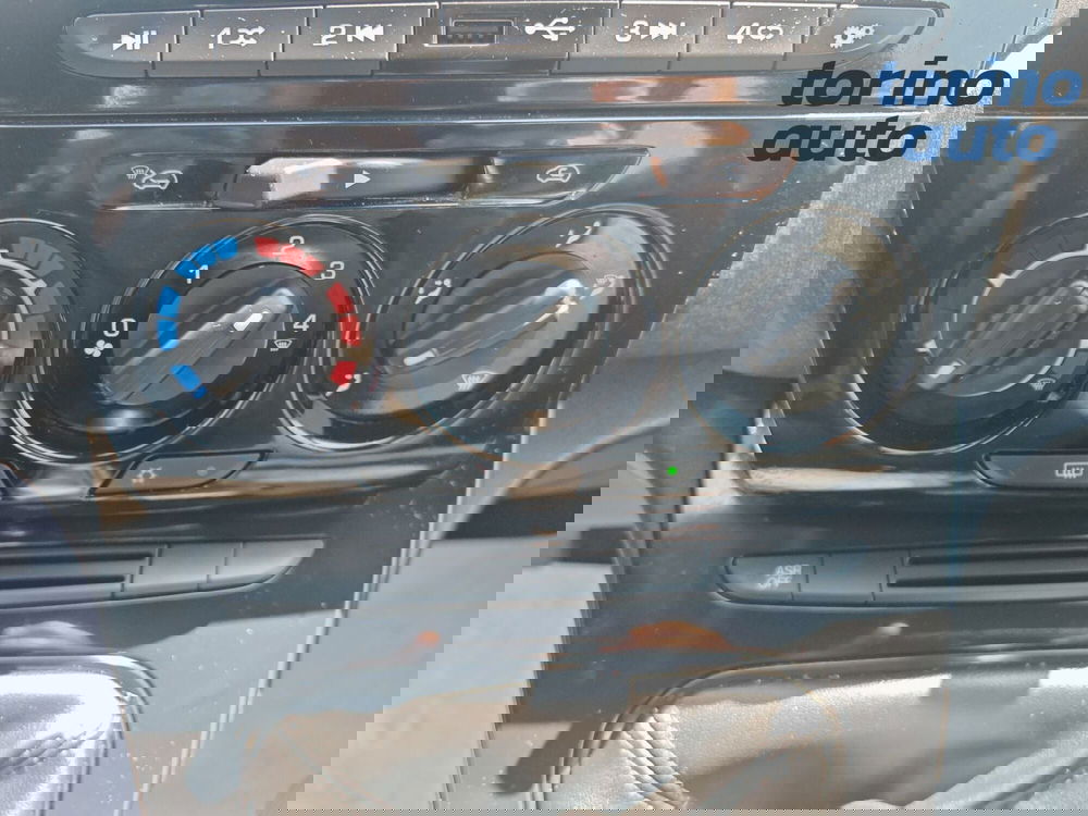 Lancia Ypsilon usata a Torino (17)