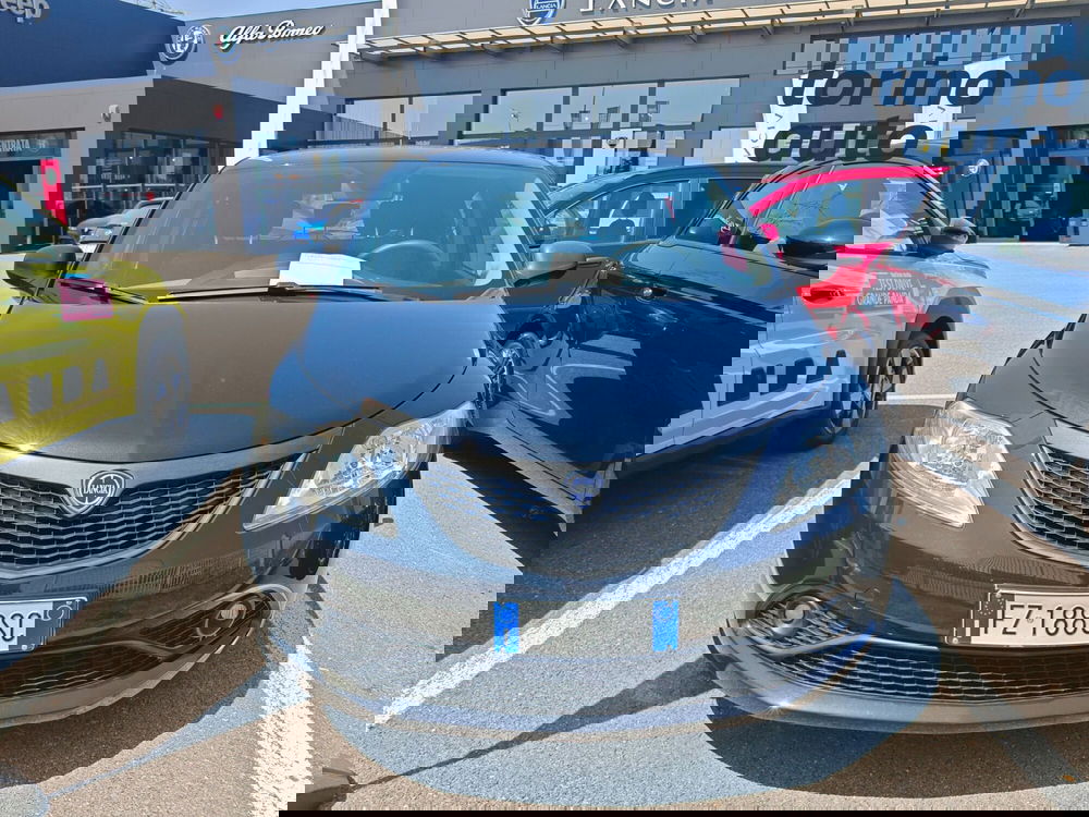 Lancia Ypsilon usata a Torino (2)