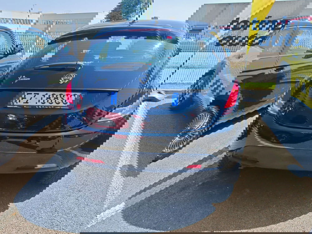 Lancia Ypsilon usata a Torino (5)