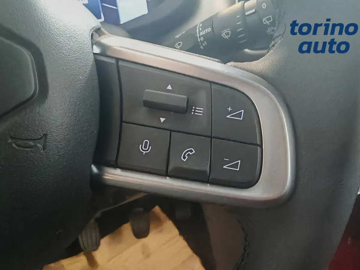 Jeep Avenger nuova a Torino (13)