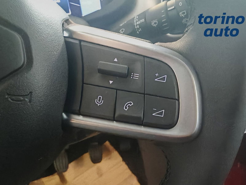 Jeep Avenger nuova a Torino (13)