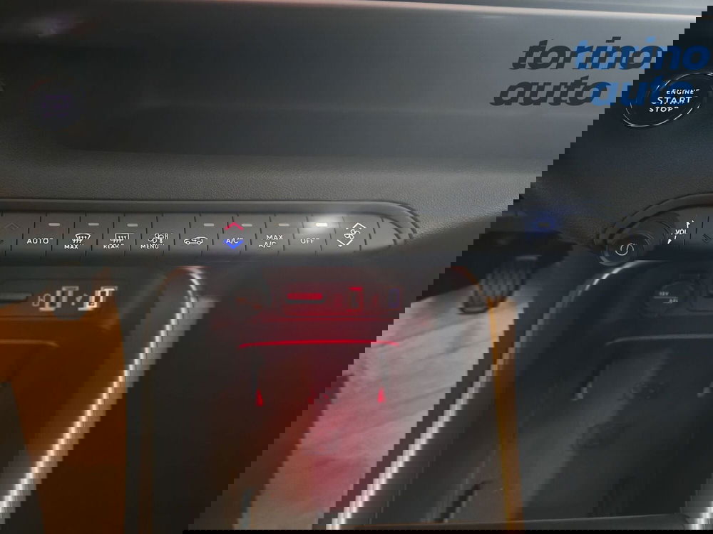 Jeep Avenger nuova a Torino (18)