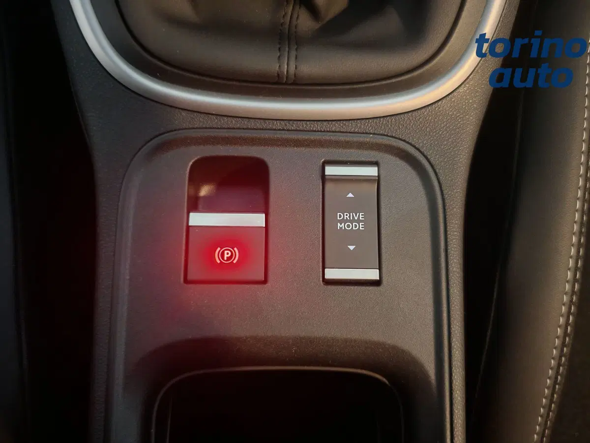 Jeep Avenger nuova a Torino (20)