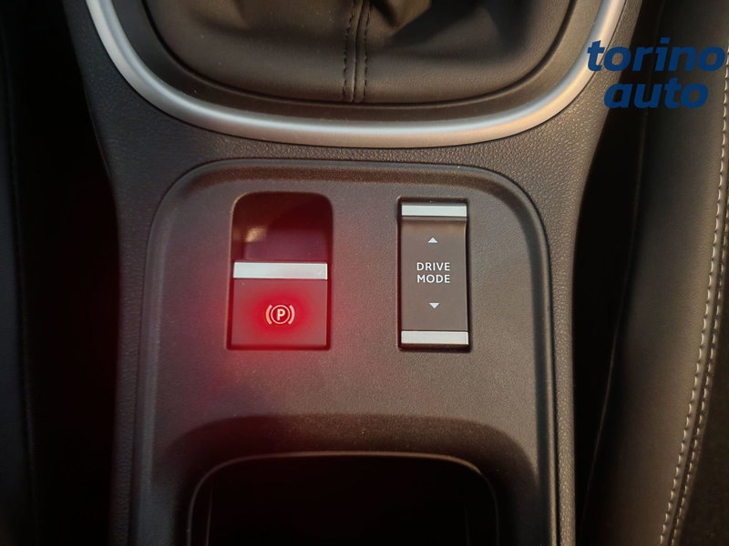 Jeep Avenger nuova a Torino (20)