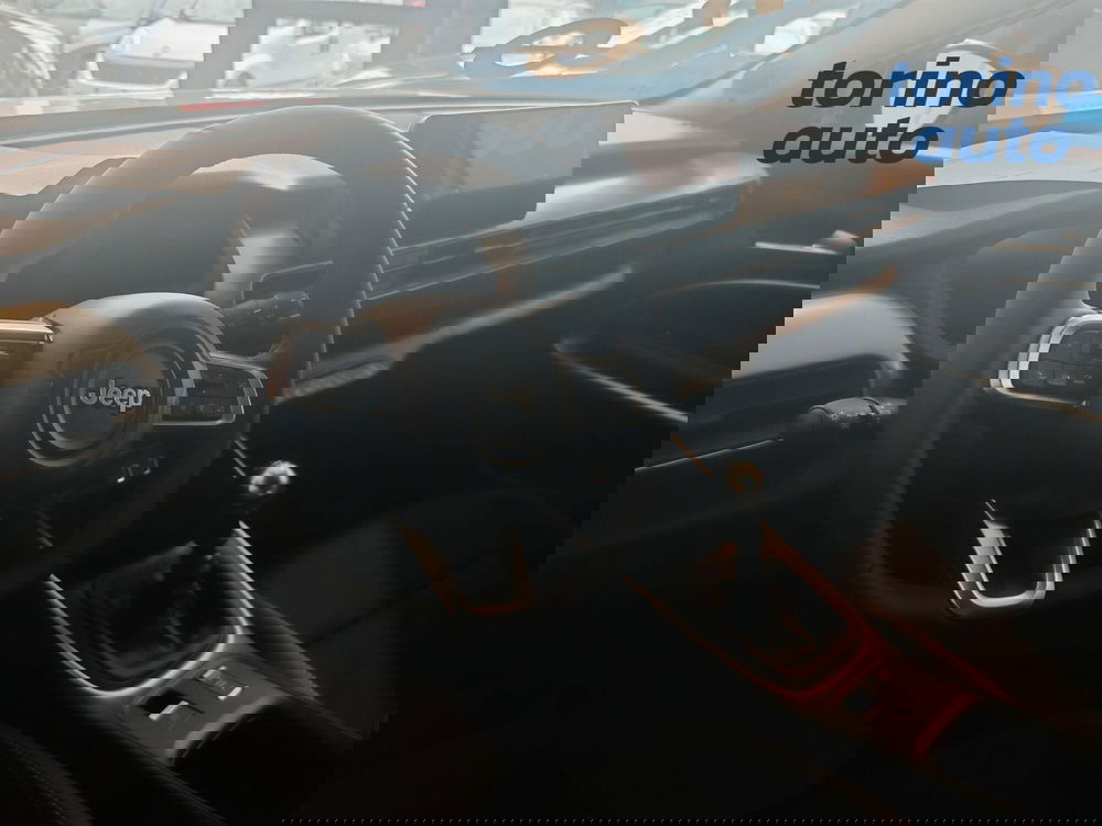 Jeep Avenger nuova a Torino (6)