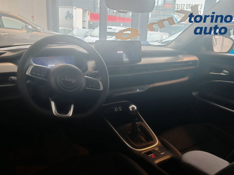Jeep Avenger nuova a Torino (9)