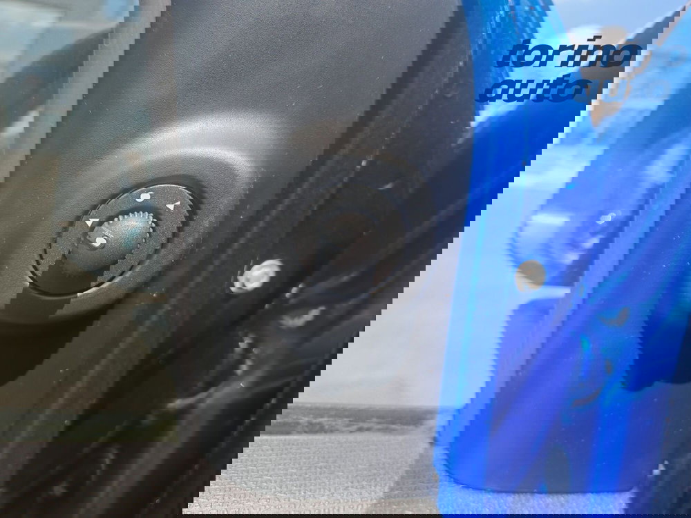 Fiat Panda Cross nuova a Torino (16)