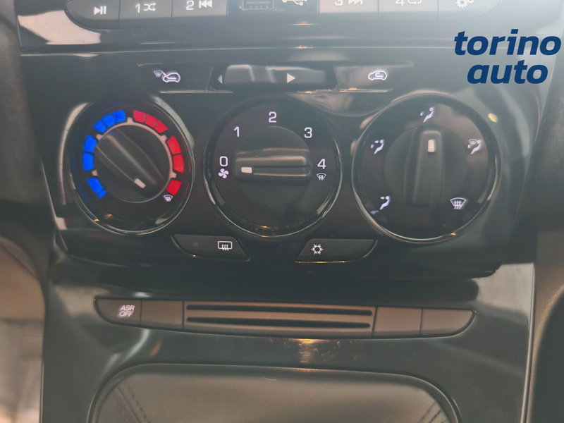 Lancia Ypsilon usata a Torino (16)