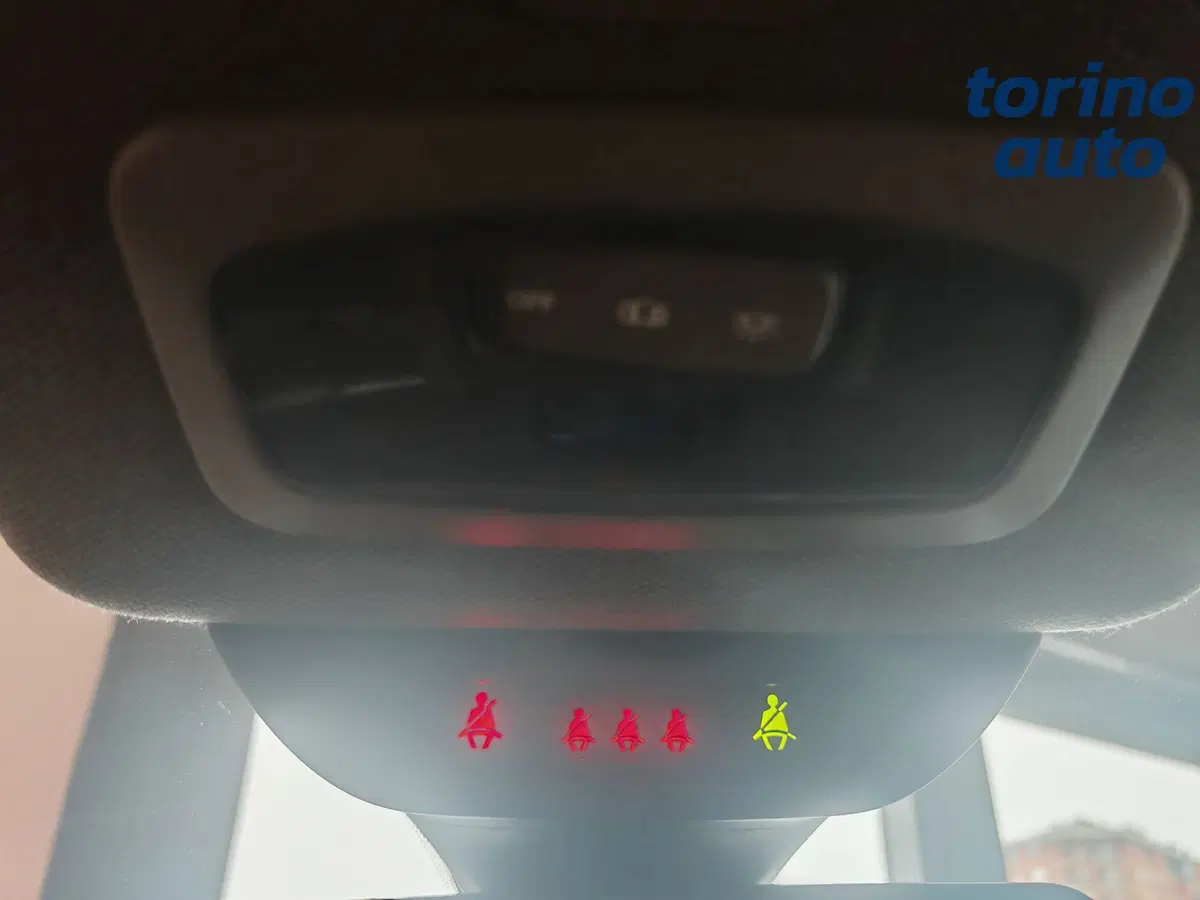 Lancia Ypsilon usata a Torino (18)