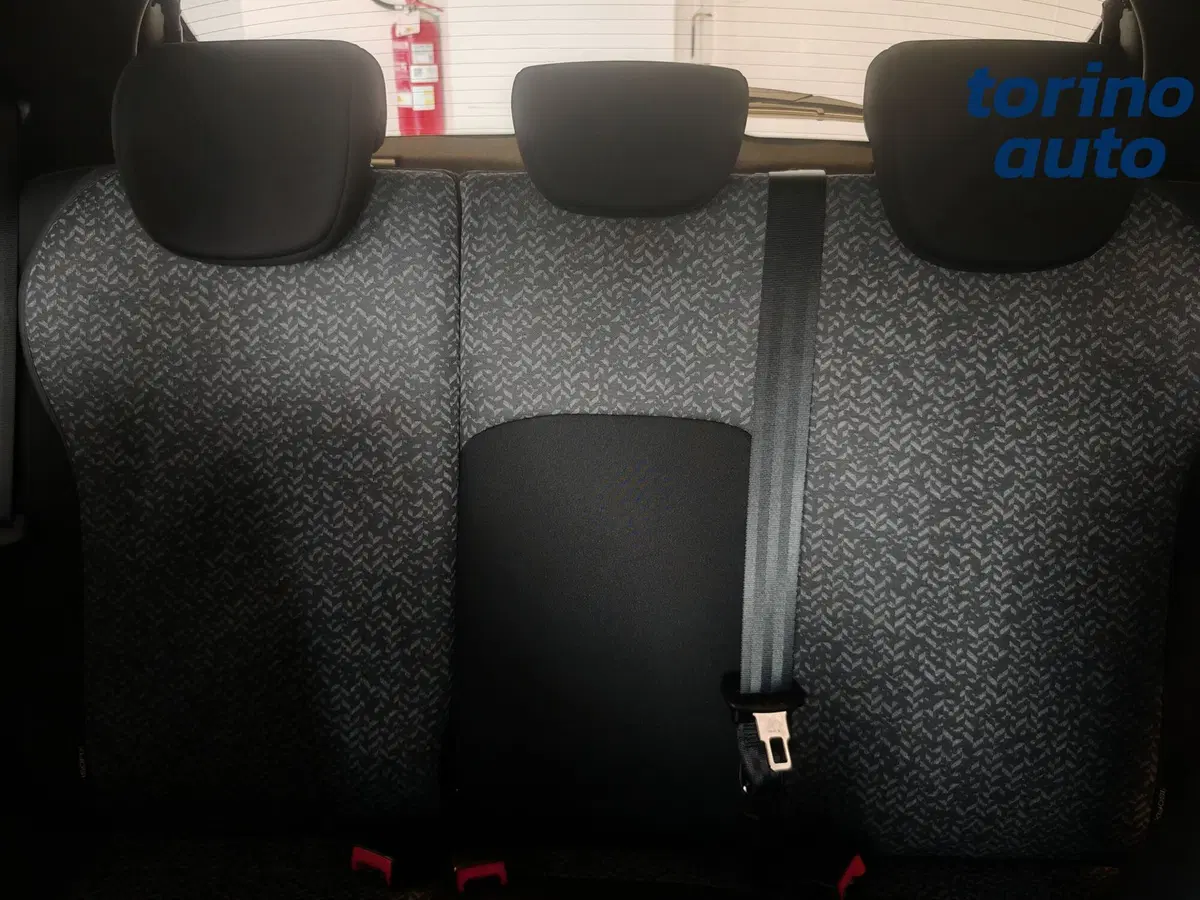 Lancia Ypsilon usata a Torino (19)