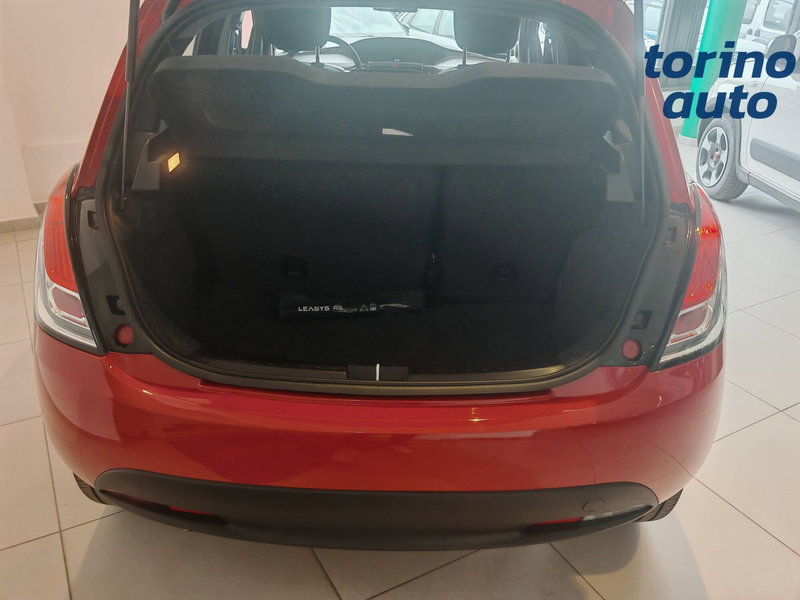 Lancia Ypsilon usata a Torino (20)