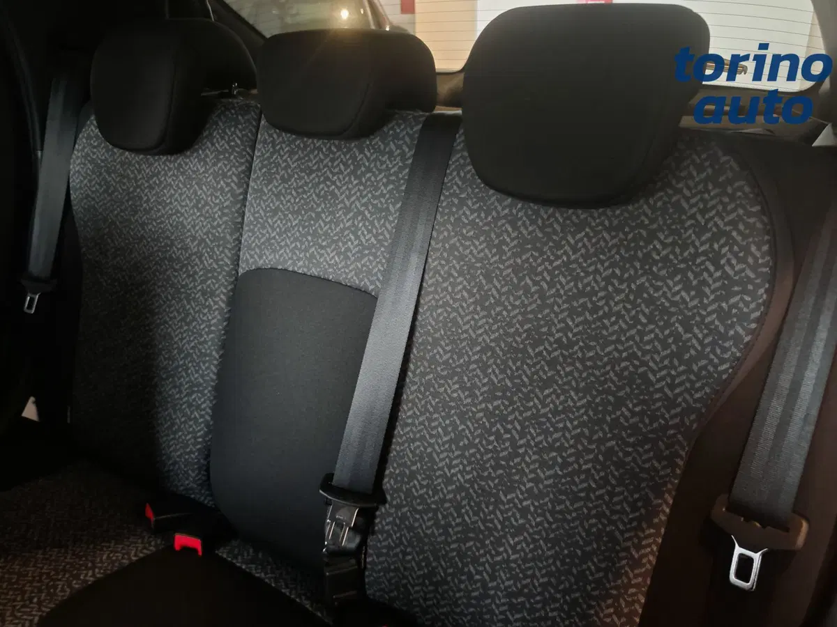 Lancia Ypsilon usata a Torino (7)