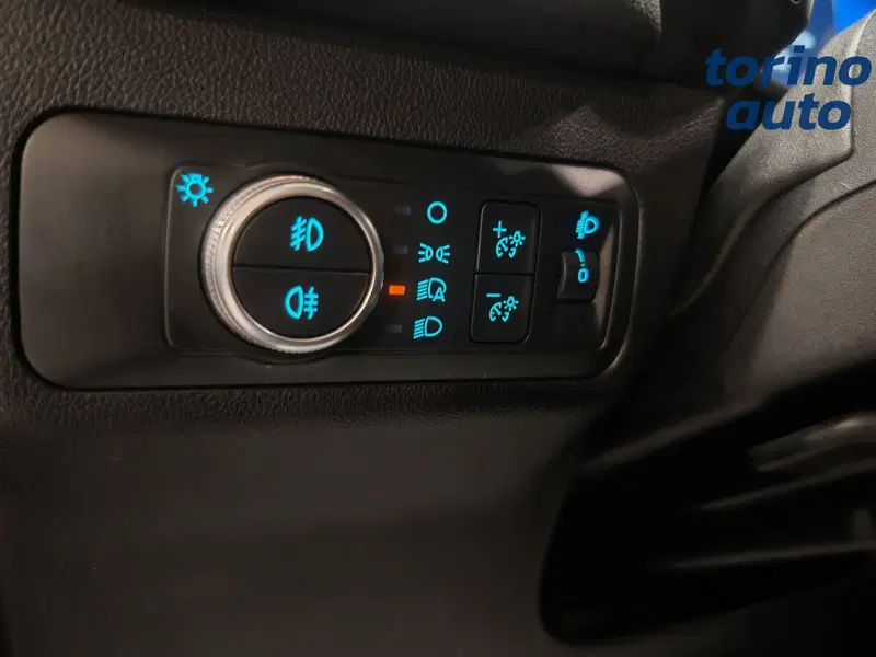 Ford Kuga usata a Torino (13)