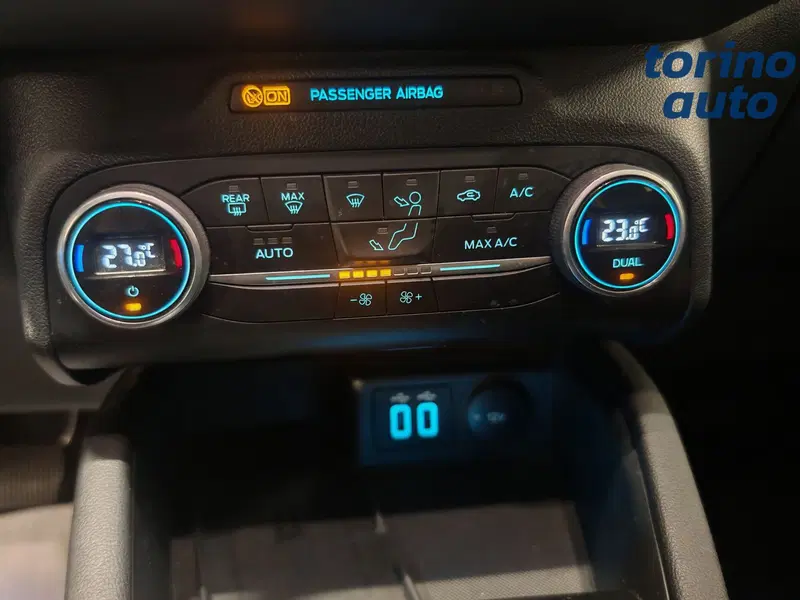 Ford Kuga usata a Torino (18)