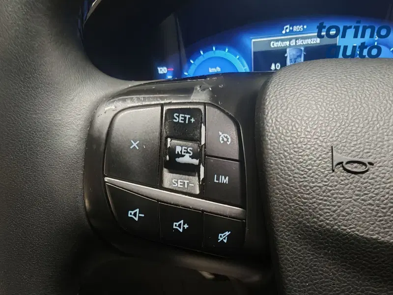 Ford Kuga usata a Torino (9)