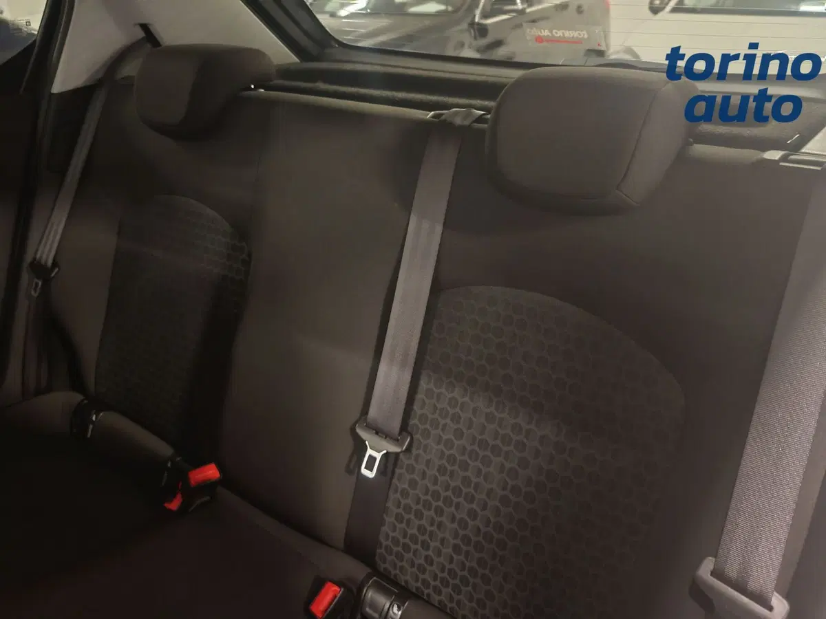 Opel Corsa usata a Torino (9)