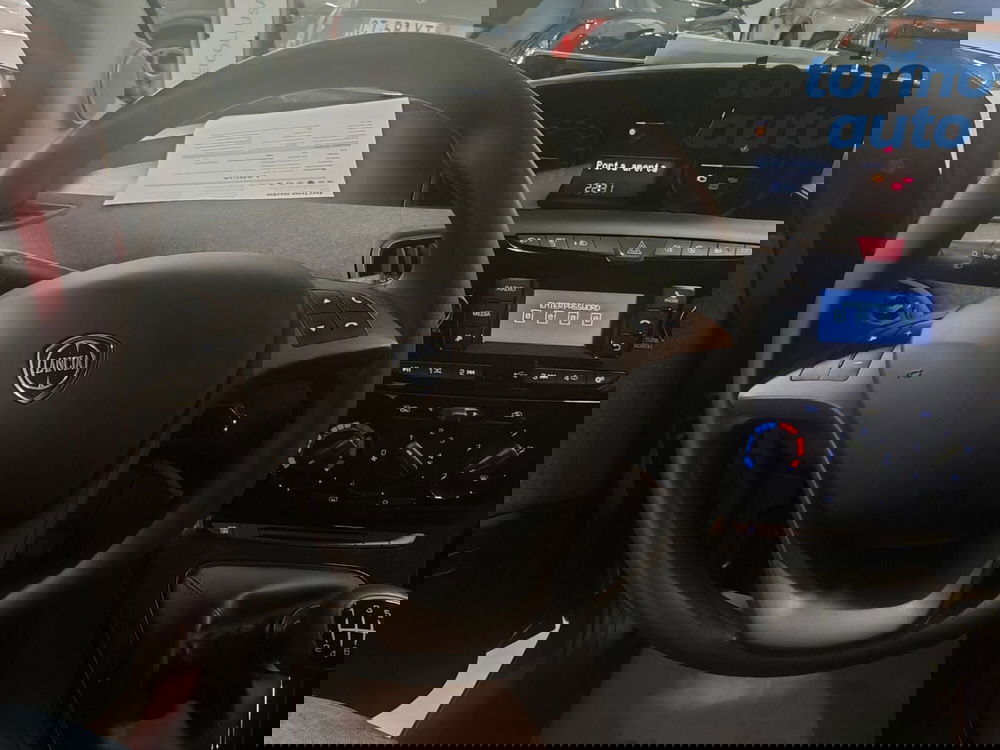 Lancia Ypsilon nuova a Torino (10)