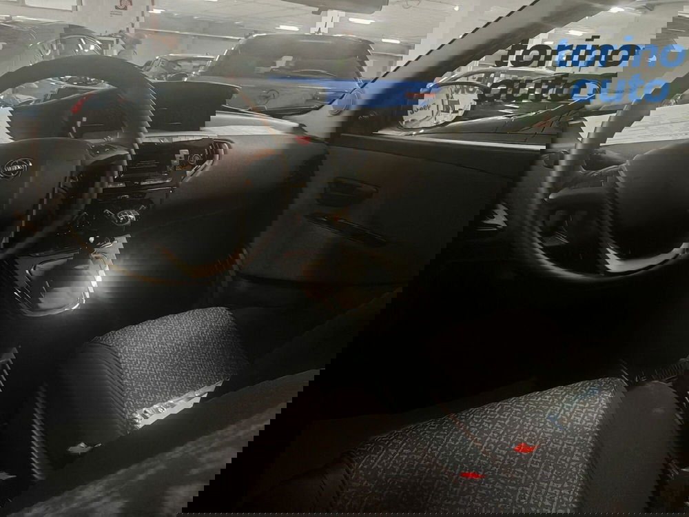 Lancia Ypsilon nuova a Torino (9)