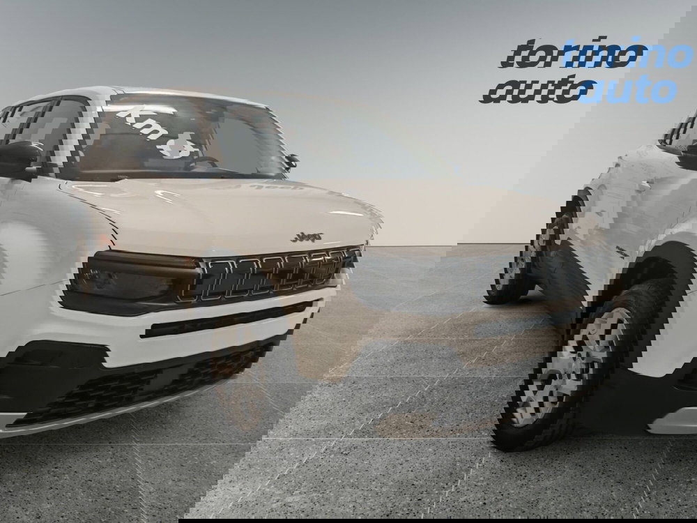 Jeep Avenger nuova a Torino