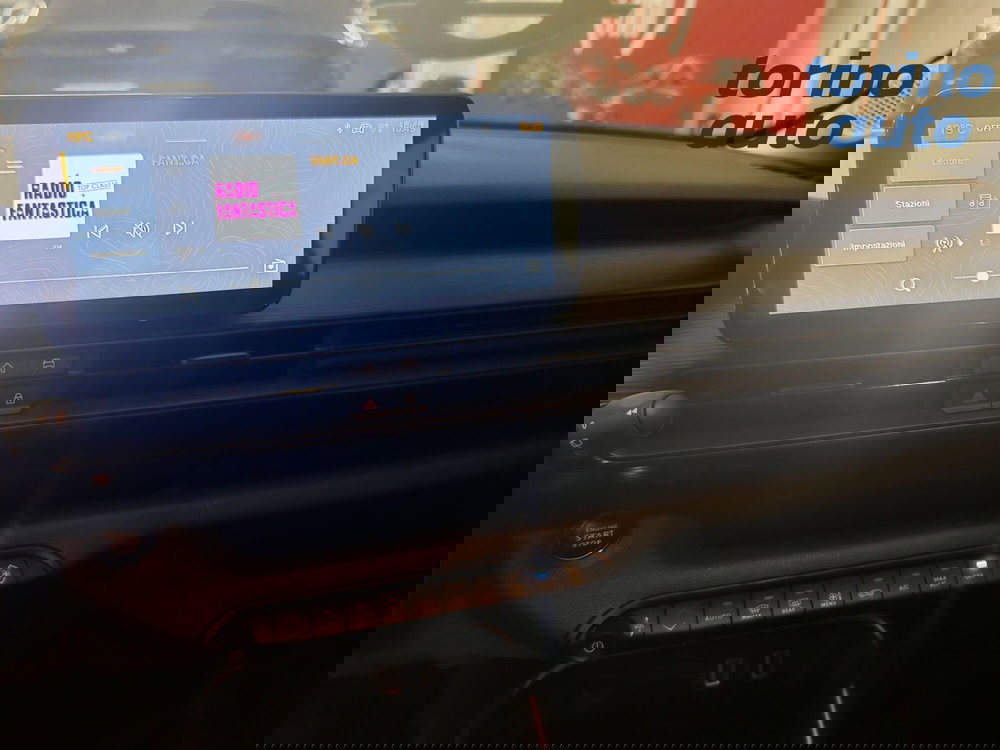 Jeep Avenger nuova a Torino (11)