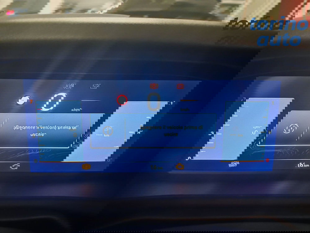 Jeep Avenger nuova a Torino (14)