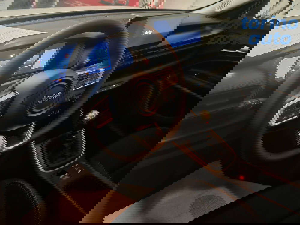 Jeep Avenger nuova a Torino (6)