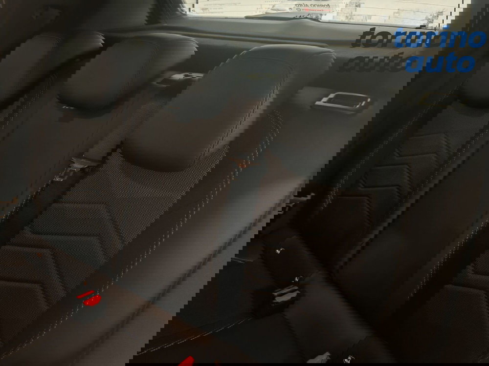 Jeep Avenger nuova a Torino (8)