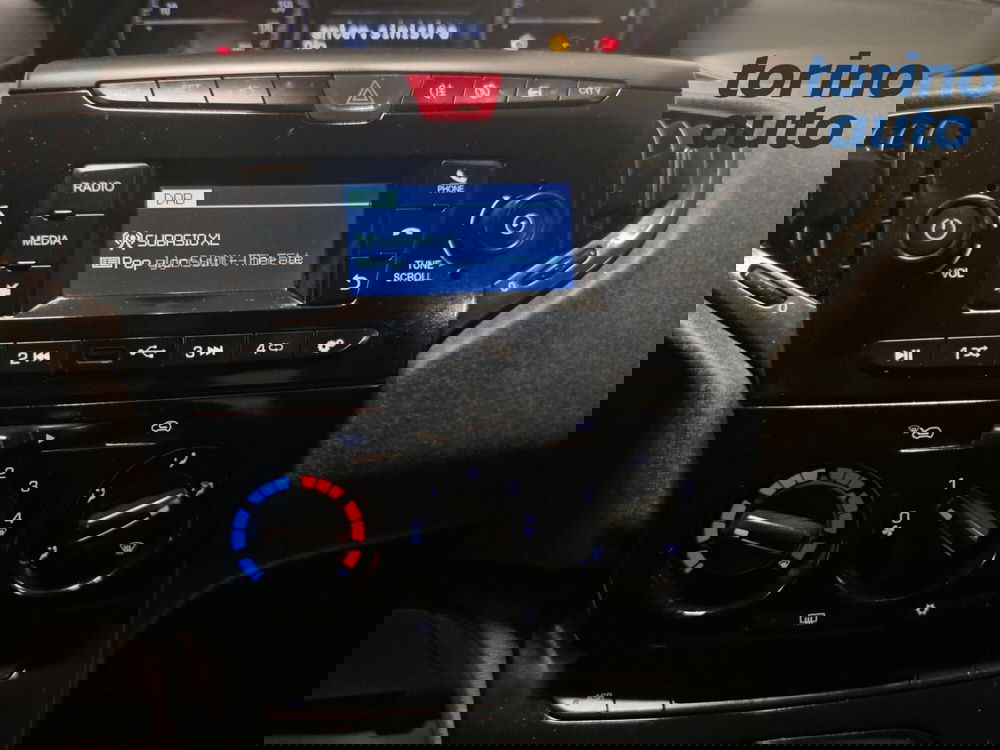 Lancia Ypsilon usata a Torino (14)