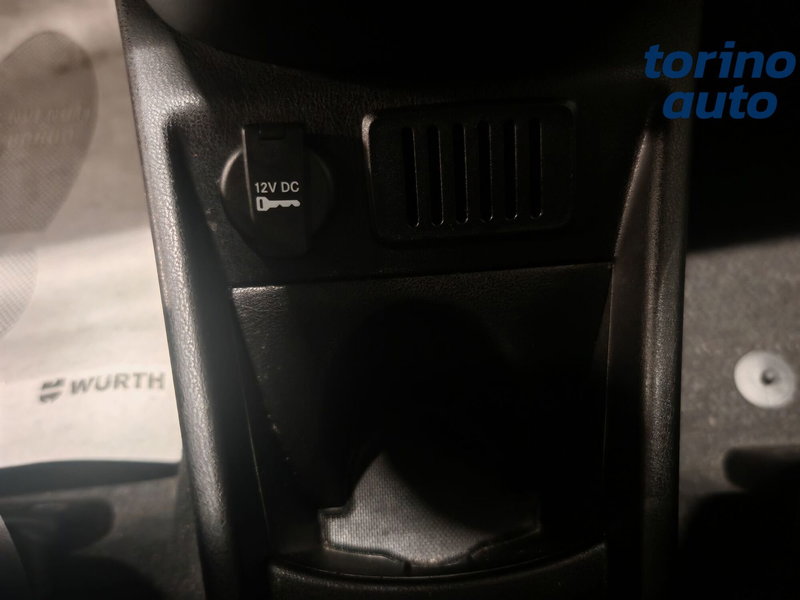 Lancia Ypsilon usata a Torino (16)