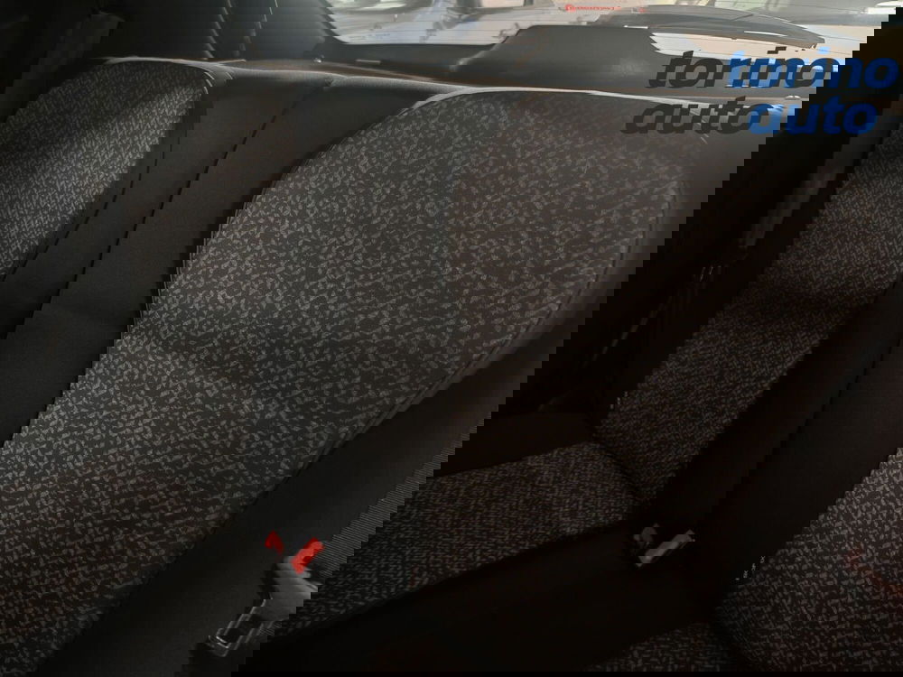 Lancia Ypsilon usata a Torino (9)