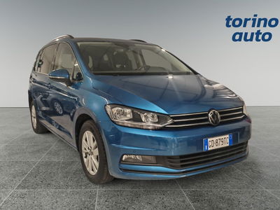 Volkswagen Touran 2.0 TDI 115 CV DSG Business BlueMotion Technology del 2020 usata a Grugliasco