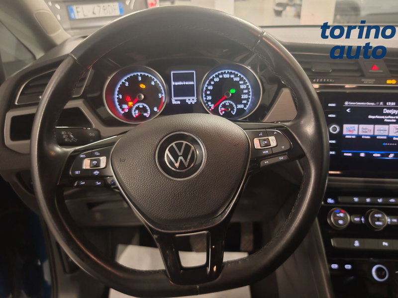 Volkswagen Touran usata a Torino (10)