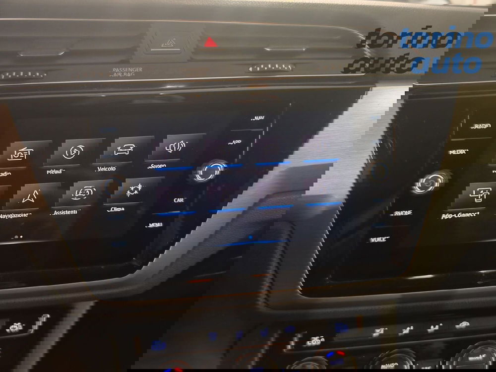 Volkswagen Touran usata a Torino (17)