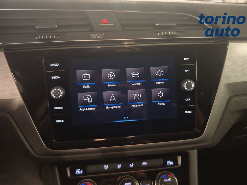 Volkswagen Touran usata a Torino (17)