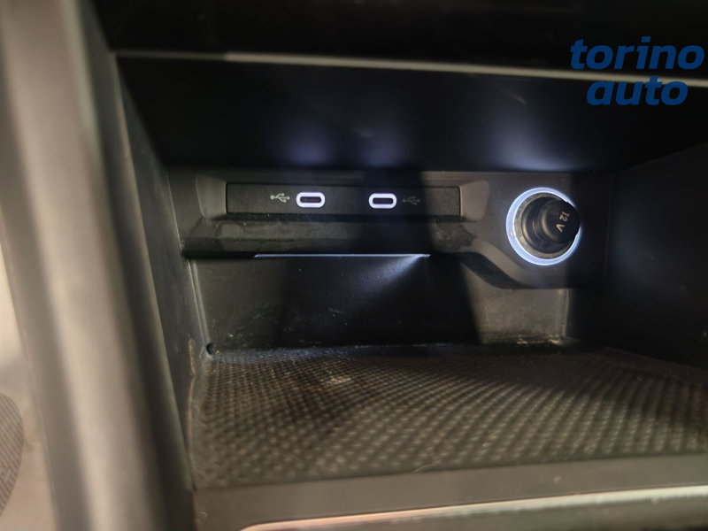 Volkswagen Touran usata a Torino (20)