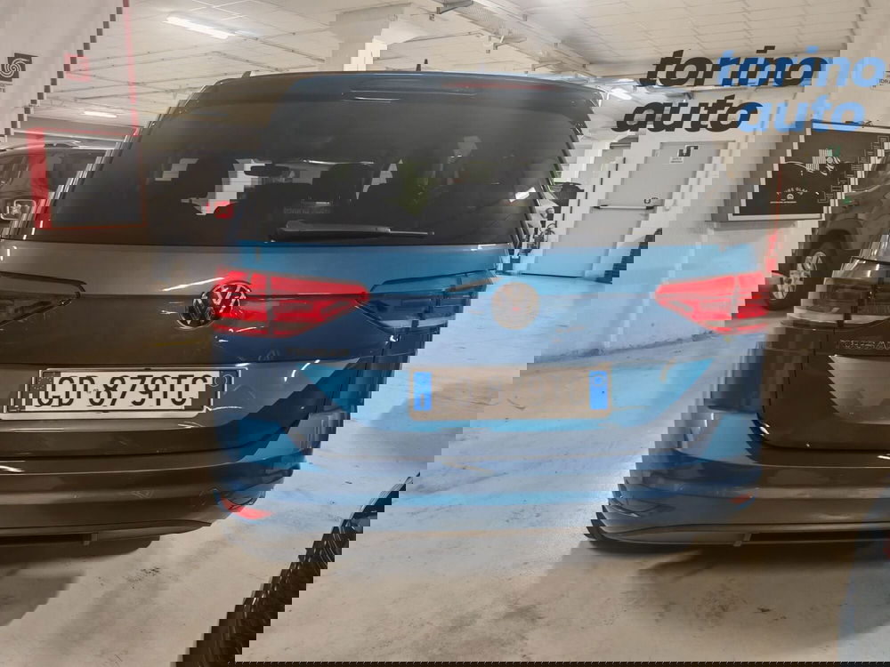 Volkswagen Touran usata a Torino (4)