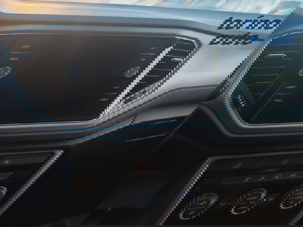 Volkswagen T-Roc usata a Torino (12)